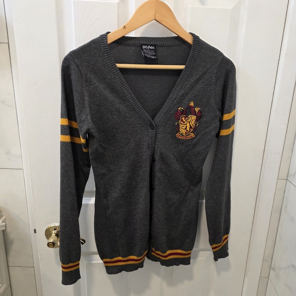 HARRY POTTER Gray Gryffindor Cardigan Sweater Small